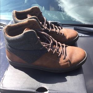 Aldo dress sneaker Sz 7